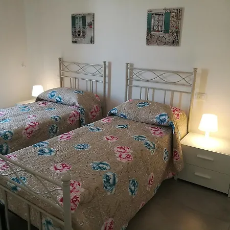 Manolo Nyaraló Monopoli